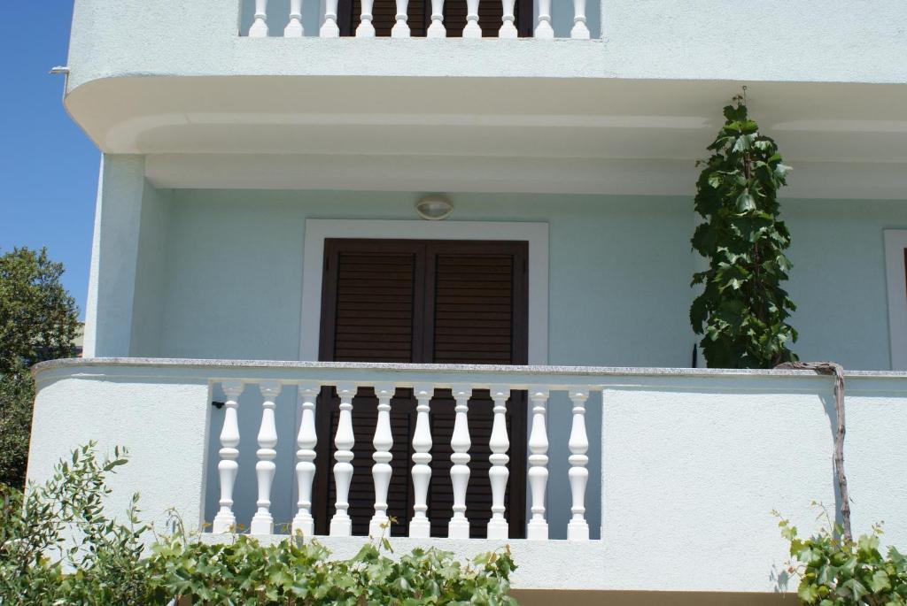 Apartments Jurjevic Petrcane Phòng bức ảnh