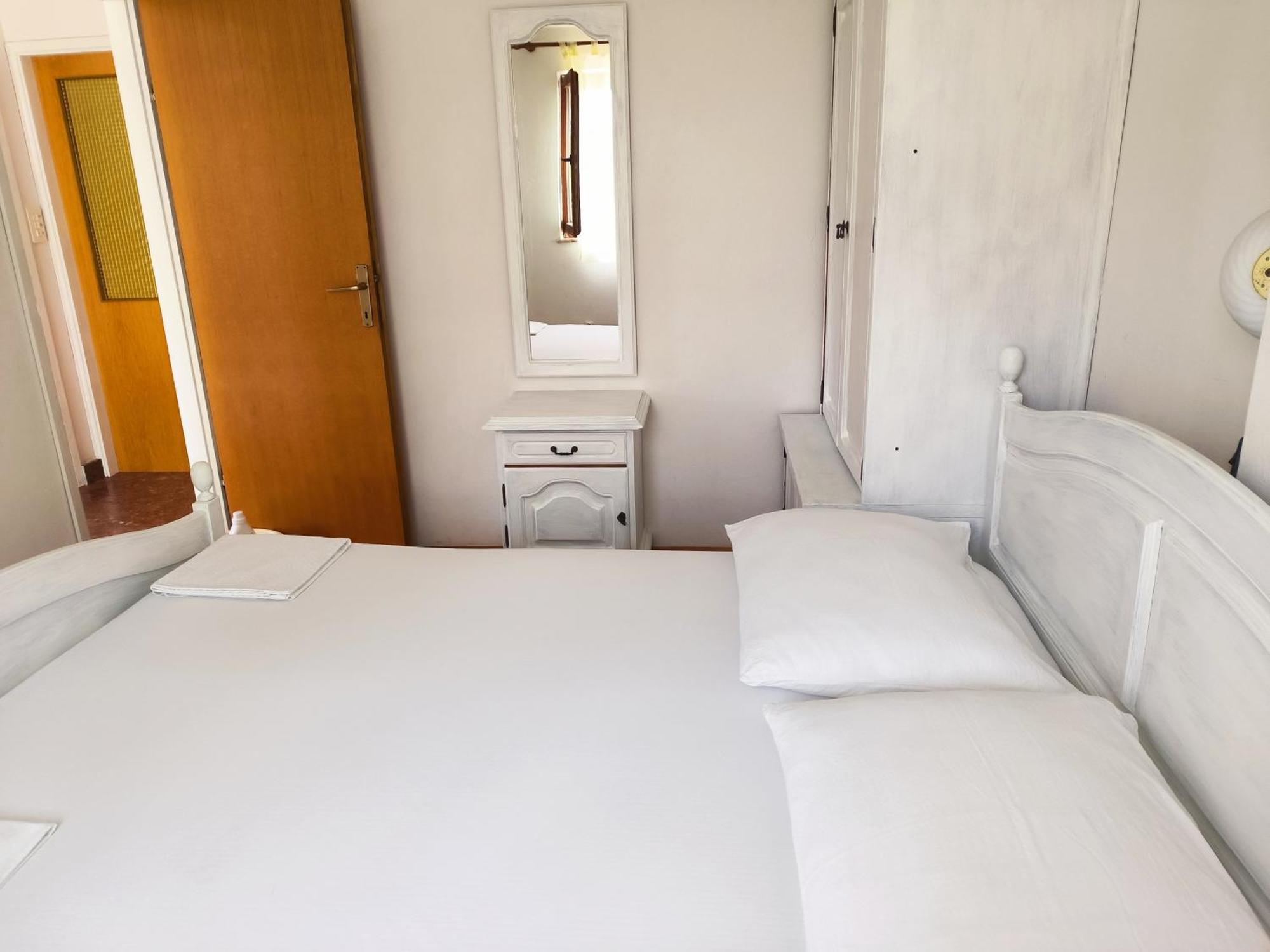 Apartments Jurjevic Petrcane Ngoại thất bức ảnh