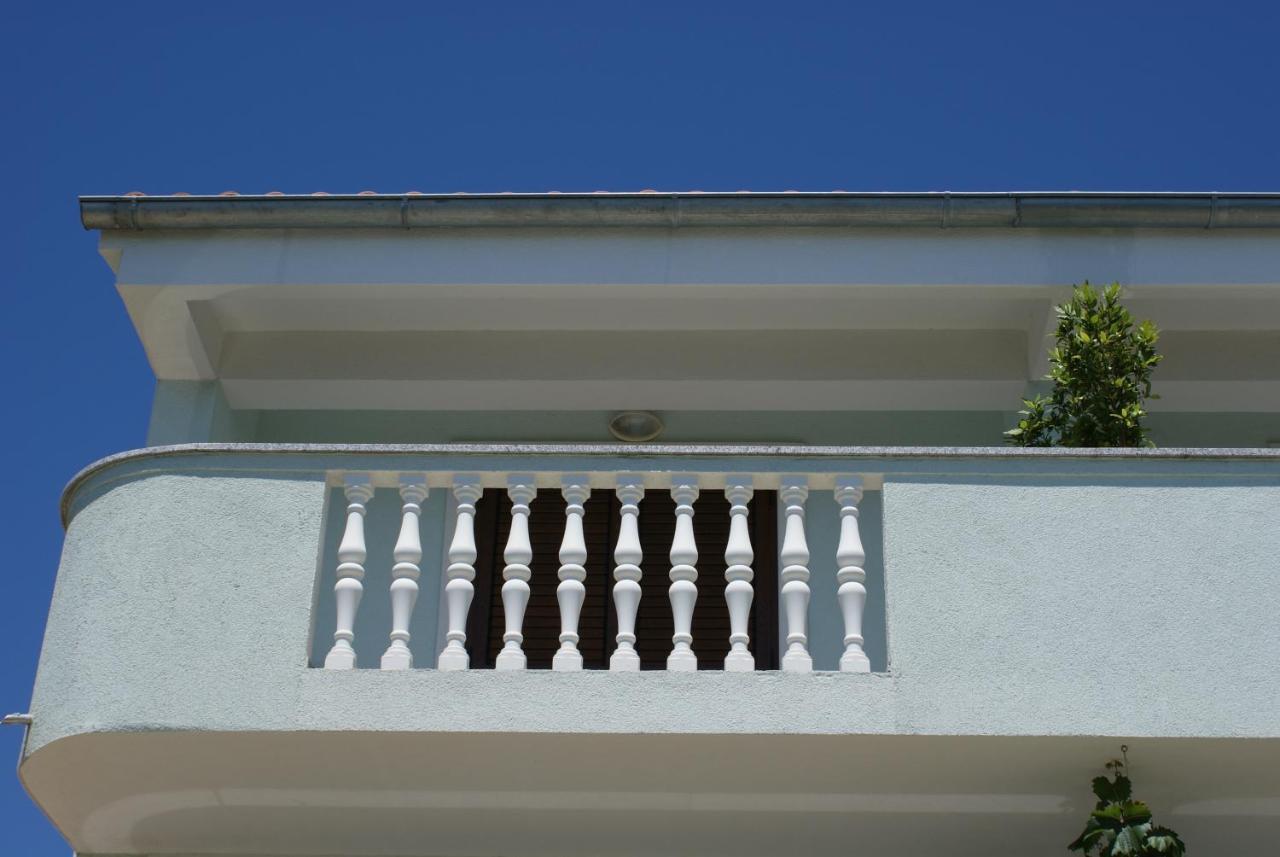 Apartments Jurjevic Petrcane Phòng bức ảnh